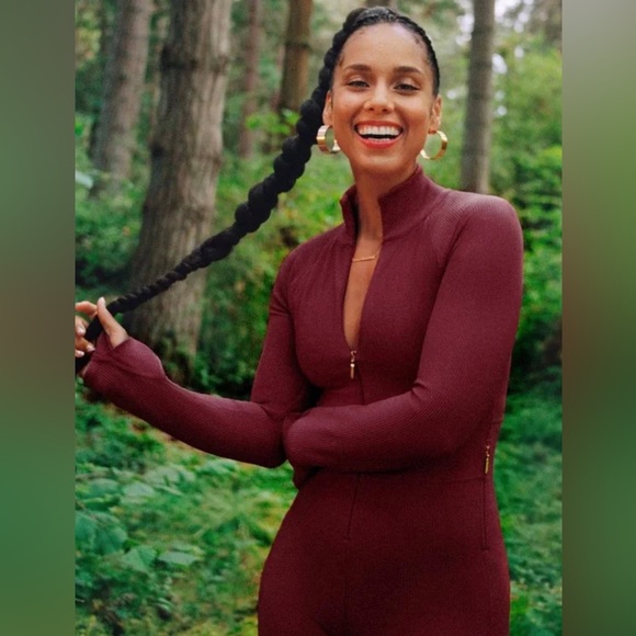 KEYS goddess bodysuit burgundy ALICIA KEYS X ATHLETA NWT - rib texture - Picture 2 of 4